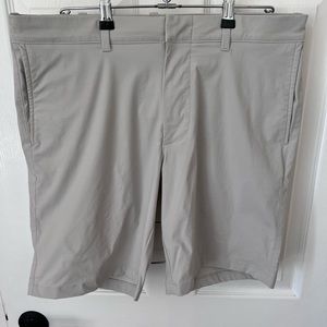 Jcrew stretch shorts. Size 32